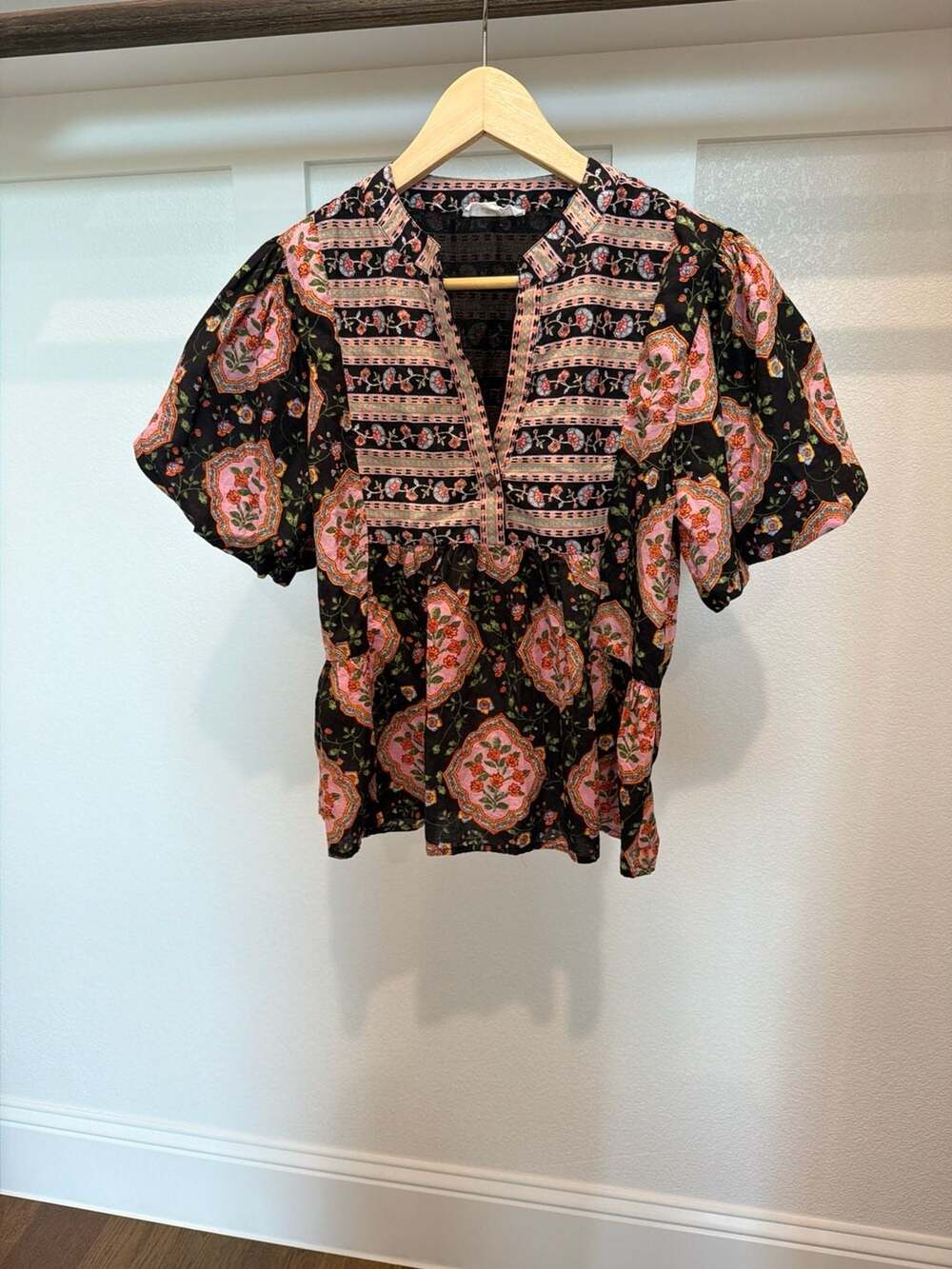 THML Starlit Floral Print Puff Sleeve Top